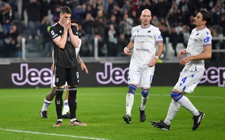 Juventus beat Sampdoria amid tangled subplots worthy of Oscars | Serie A 2 Dusan Vlahovic looks dejected after missing from the spot