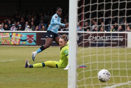 Khadija Shaw scores City’s 3rd goal