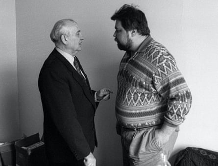 Muratov with Mikhail Gorbachev, who helped to fund Novaya Gazeta in its early days.