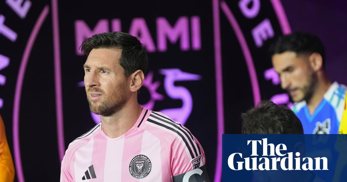Lionel Messi signs Inter Miami contract extension through 2028 season