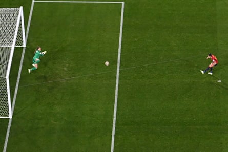 England’s goalkeeper (left) dives to save a penalty from Spain’s Jenni Hermoso during the 2023 Women’s World Cup final.