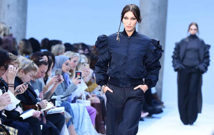 Bella Hadid models dropped-shoulder puff sleeves for MaxMara, Milan fashion week AW20/21.