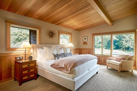 A room at the Tu Tu’ Tun Lodge in Gold Beach, Oregon