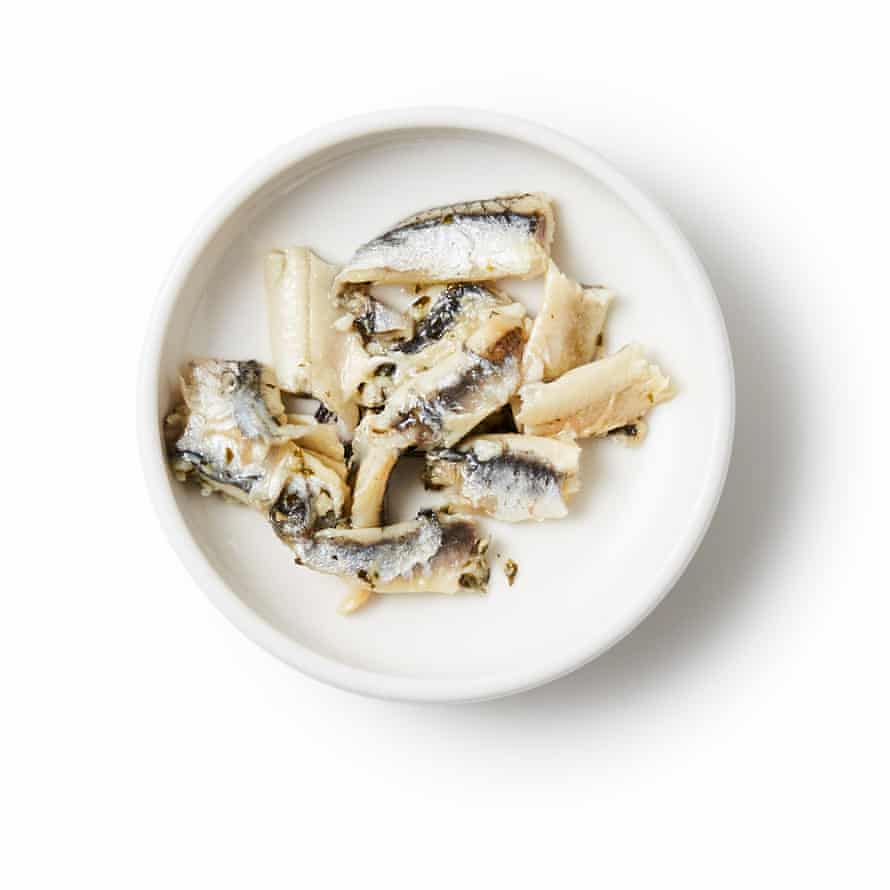 Felicity Cloake’s perfect pasta con le sarde 3a. Remove the heads from the sardines, carefully pull out their backbones and tails, then roughly chop the flesh.