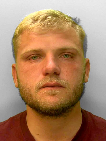 Police mugshot of Dinnage