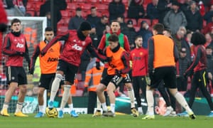 Manchester United warm up at Anfield