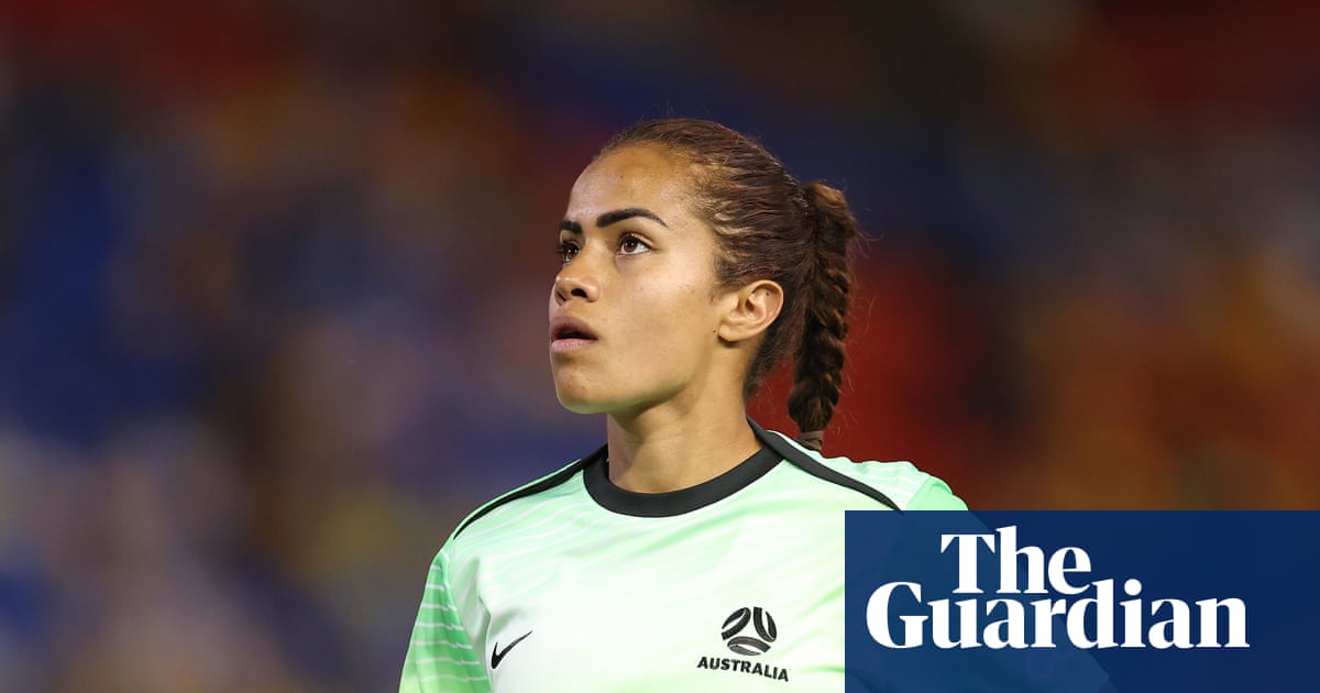 Mary Fowler claims racist treatment at French club Montpellier after receiving bananas as leaving present