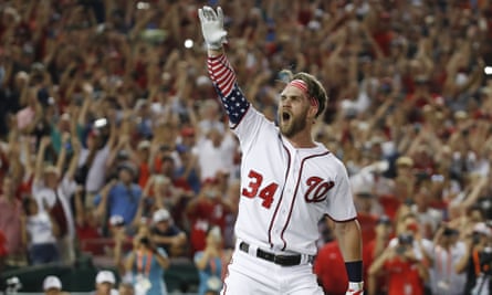 Bryce Harper To Sign Record 330m Contract With Philadelphia Phillies Philadelphia Phillies The Guardian