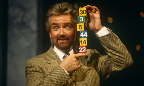 Noel Edmonds presented the first televised national lottery draw in 1994