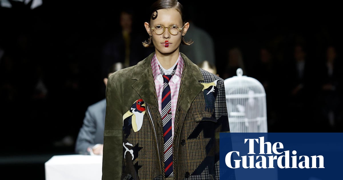 Thom Browne takes flight in New York with feathers, herons and magpies | New York fashion week Thom Browne takes flight in New York with feathers, herons and magpies | New York fashion week