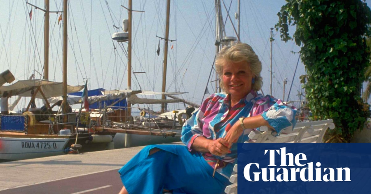 Judith Chalmers obituary