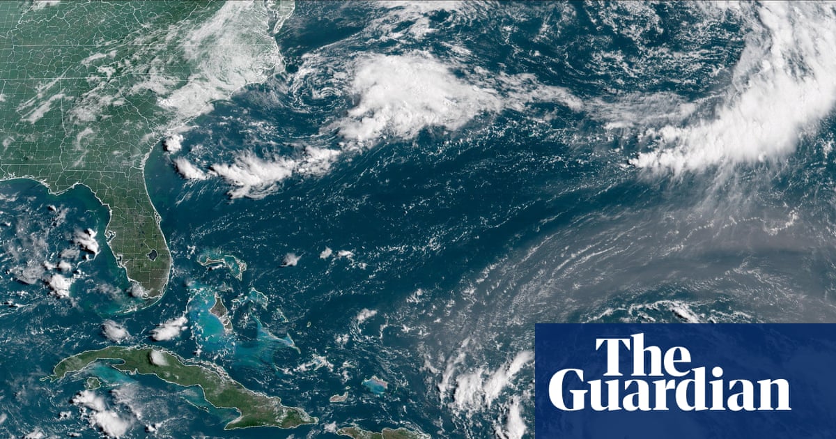 Hurricane Erin gathers force as it nears Leeward Islands