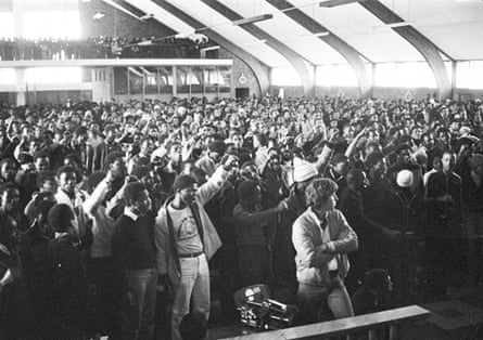 Protesting pupils use the Regina Mundi church in Soweto as a refuge on 16 June 1976.