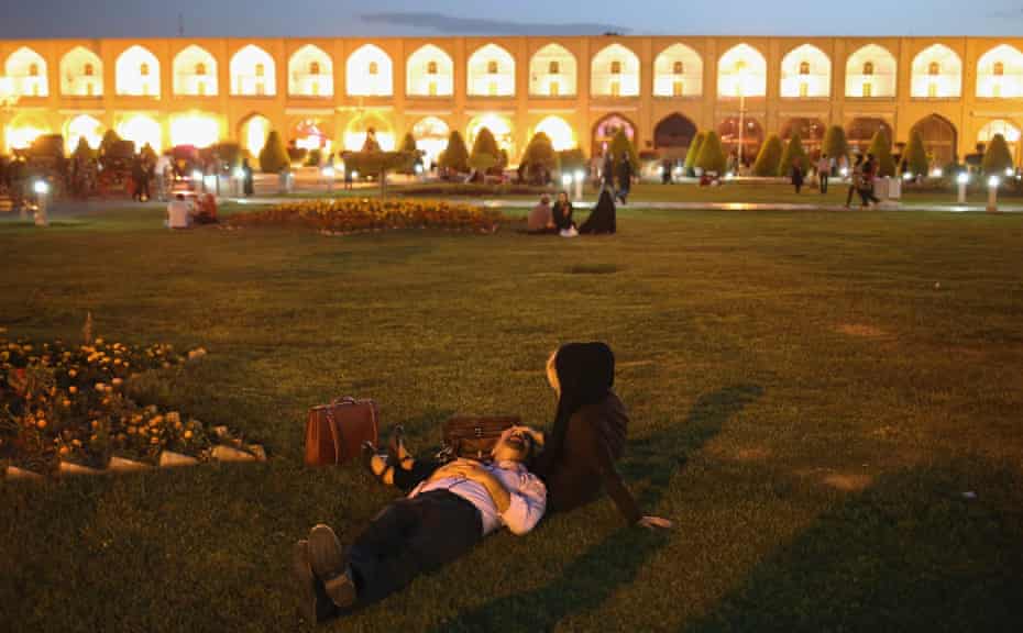 Beur gay in Isfahan