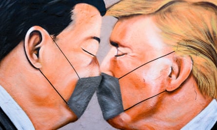 Graffiti from Berlin, Germany, of the leaders of China and the United States.
