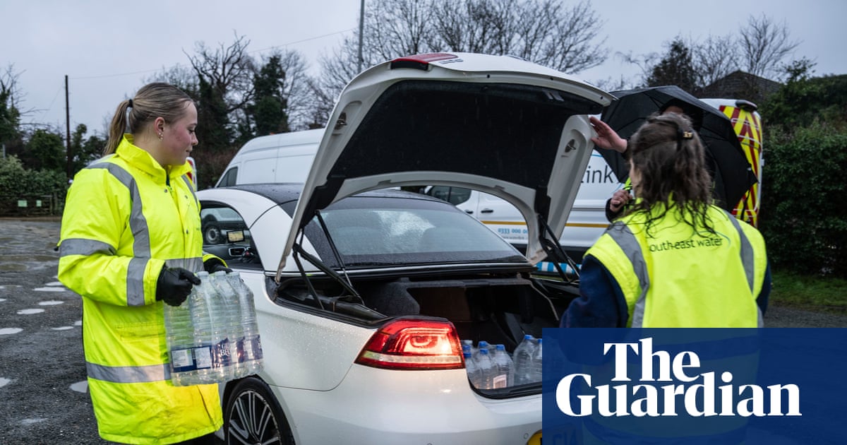 ‘It’s pretty grim’: Tunbridge Wells residents struggle through several days without water – again