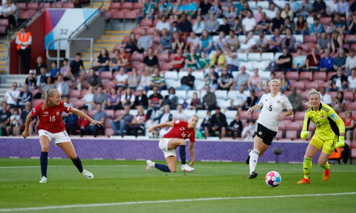 Frida Maanum slots the ball home to double Norway’s lead.