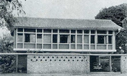 Minnette de Silva’s house for Ian Pieris in Colombo’s Alfred House Gardens