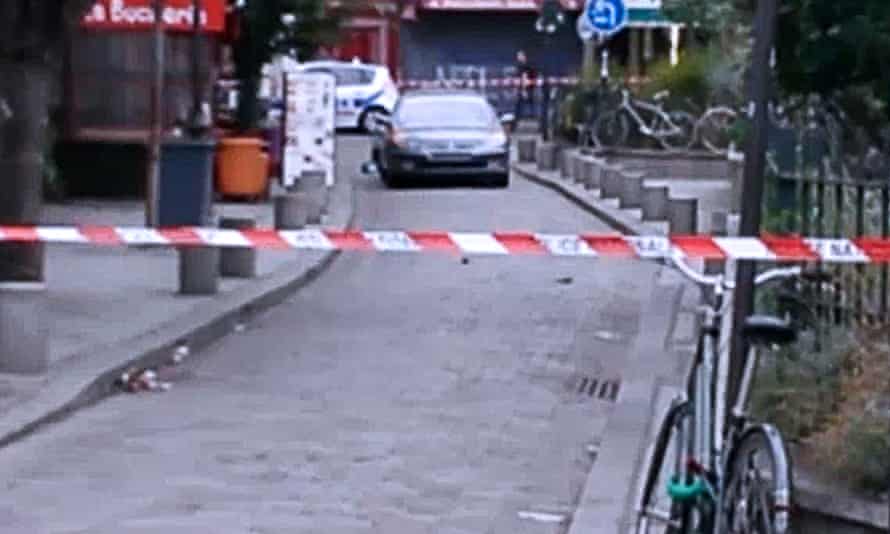 The discovery of a car near Notre Dame Cathedral last Sunday containing six gas canisters sparked a security alert