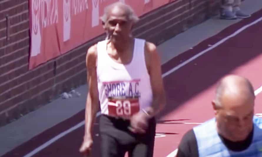 100-Year-Old Lester Wright runs 26.34 in the Masters Men’s 100m dash 80 and older at 2022 Penn Relays 30 April 2022 Credit: FloTrack/YouTube