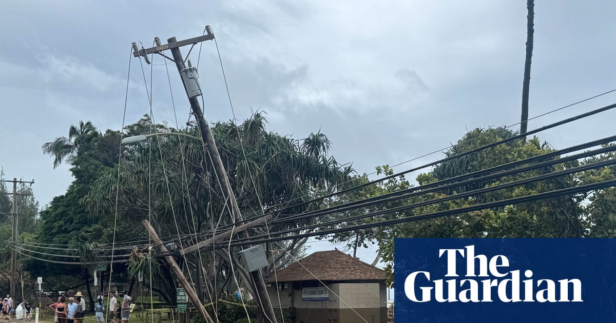 Hawaii faces flash flooding, blizzard conditions and landslides with more rain to come