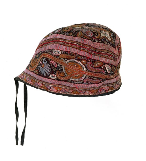 Glengarry style cap; embroidered wool; Indian (Ludhiana, Kashmir); Mid 19th century.