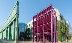 Exterior of Warsaw University library