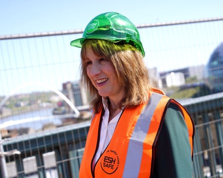Rachel Reeves visits the Tyne Bridge