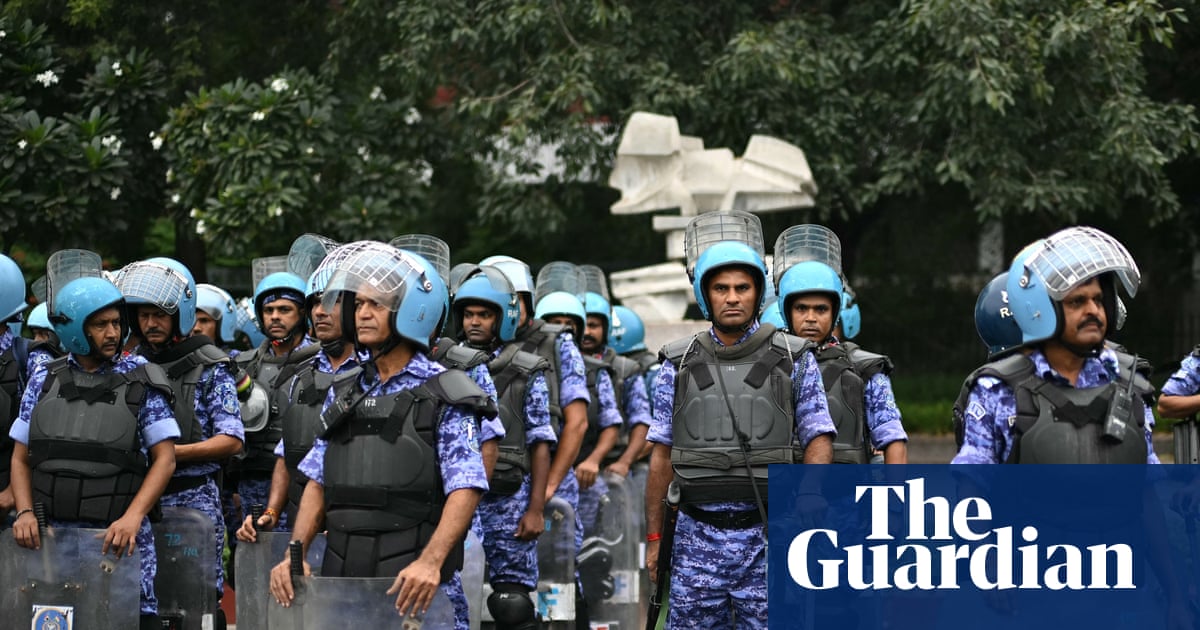 Delhi Police Detain Protesters as 'Cockroach' Youth Movement Demands Election Chief Quit