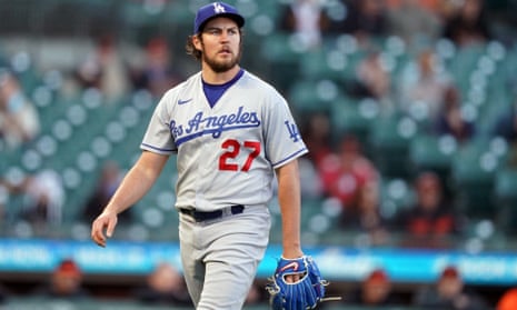 Fans react to Trevor Bauer's agent seemingly taking a shot at Dodgers after  embarrassing NLDS exit - Well played