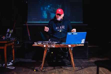 Roman Cherkas performs live.