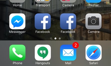 facebook app and mobile site icons on an iphone 6s plus