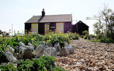 Prospect Cottage, with stones sculpture by Derek Jarman.