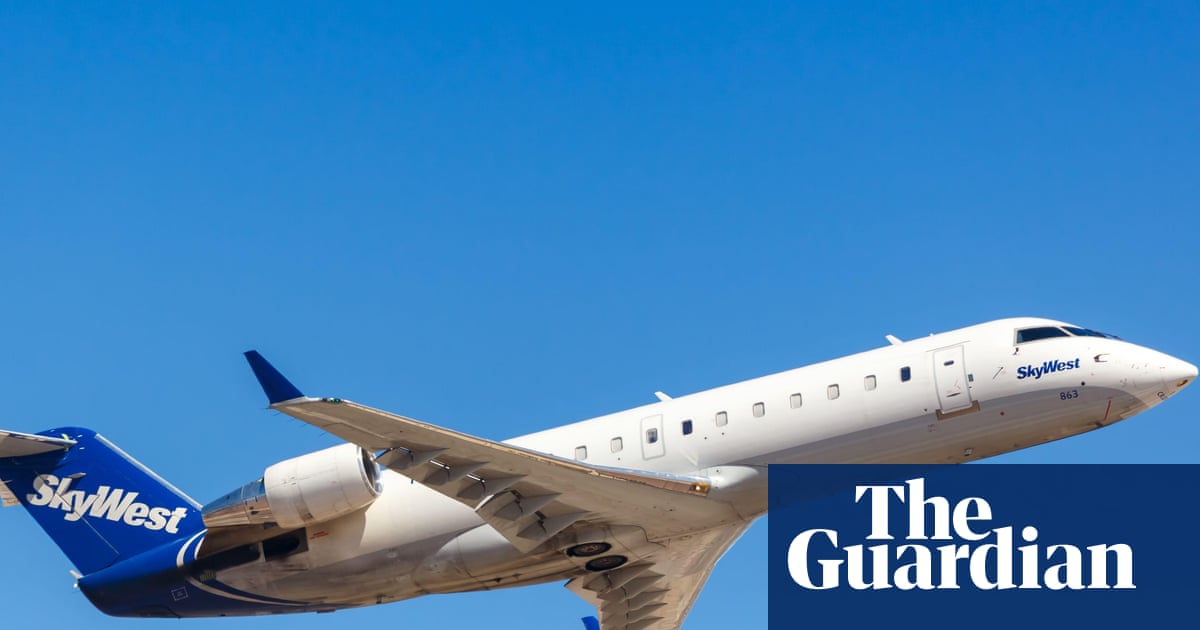 US airline pilot makes aggressive maneuver' to avoid colliding with air force bomber