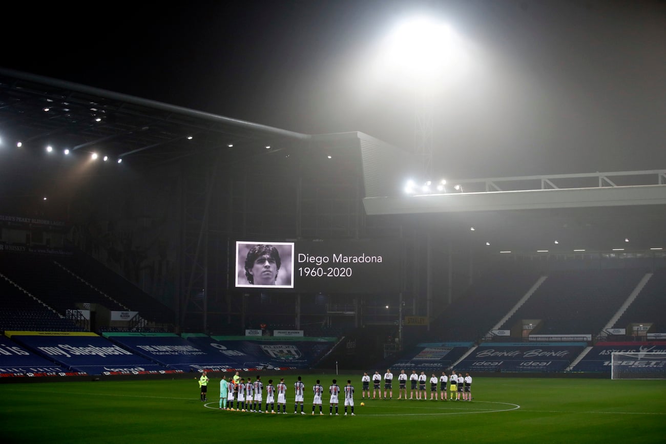 West Bromwich Albion and Sheffield United players hold a round of applause in memory of Diego Maradona who died on 25 November.