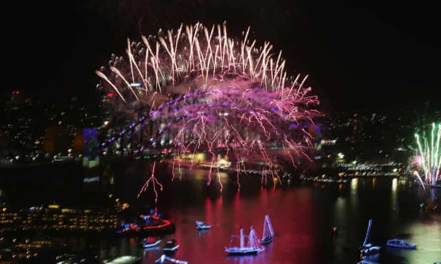 Sydney Celebrates New Year’s Eve 2016.