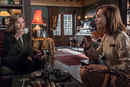 Chloë Grace Moretz with Isabelle Huppert in Greta