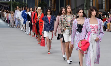 Viard’s first show as Lagerfeld successor marks new era for Chanel ...