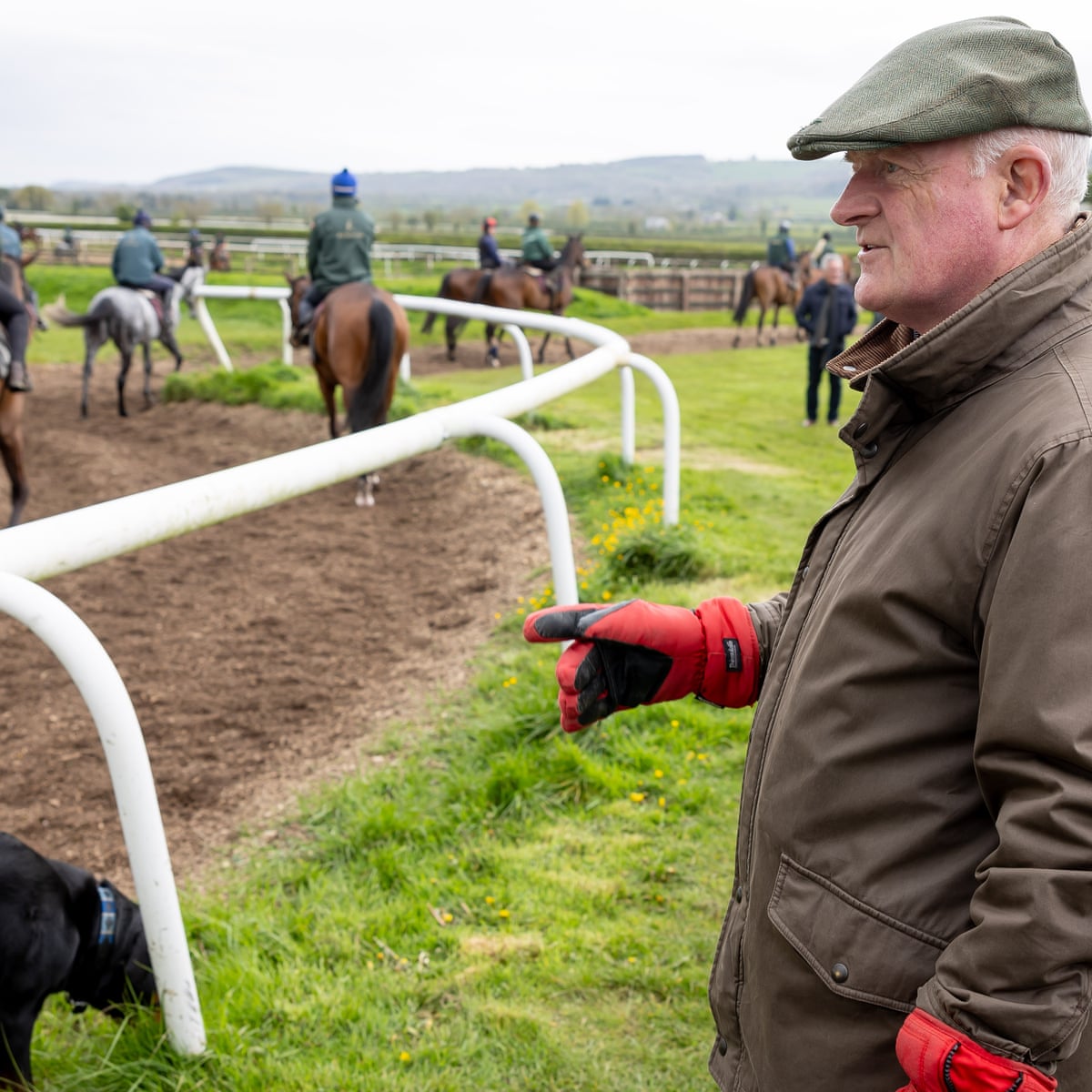 Mullins' battalion attacks Scottish Grand National with eye on title | Willie Mullins | The Guardian