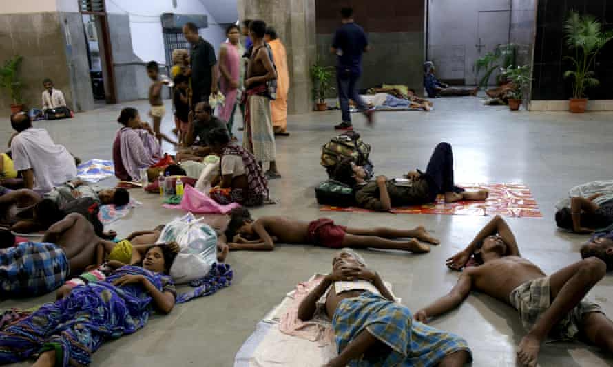 Many homeless families live on Sealdah station from where hundreds of children go missing every year.