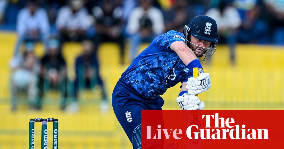 Sri Lanka v England: third men’s cricket one-day international – live