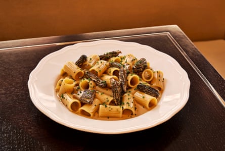 74 Duke’s pâtes morilles à la crème or rigatoni with morels.
