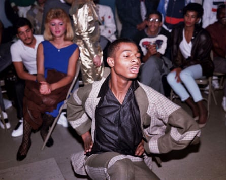 A scene from Paris Is Burning (1990), an inspiration for the film.