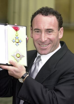 Sher receiving his knighthood for services to theatre in 2000