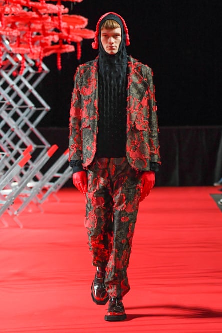 Henrik Vibskov, a designer who has been showing for more than two decades, felt the requirements finally acknowledged the steps he has been trying to implement since 2016.