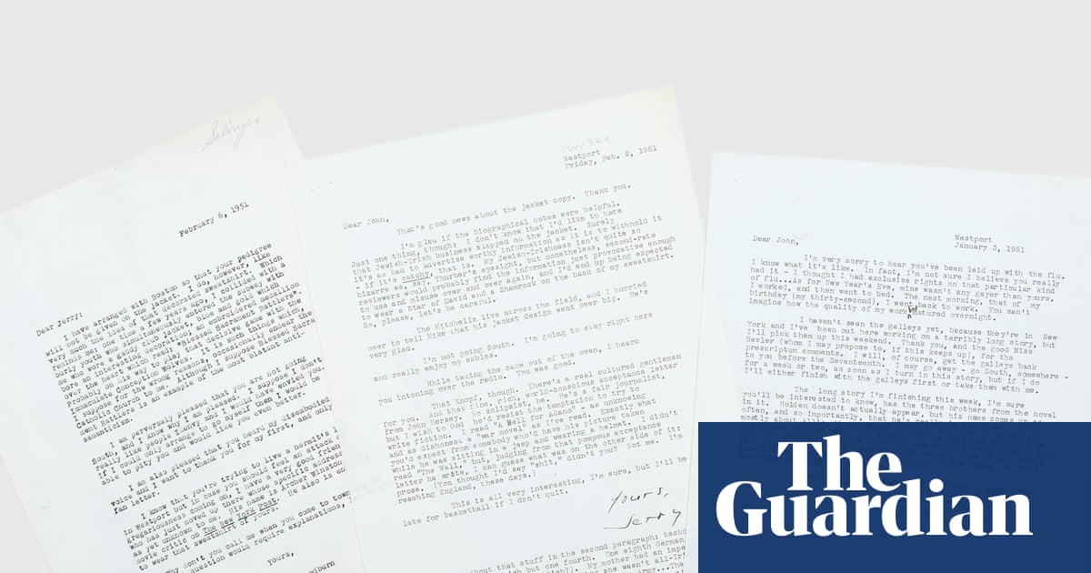 Newly released letters reveal JD Salinger’s wariness over ‘second-rate reviewers’