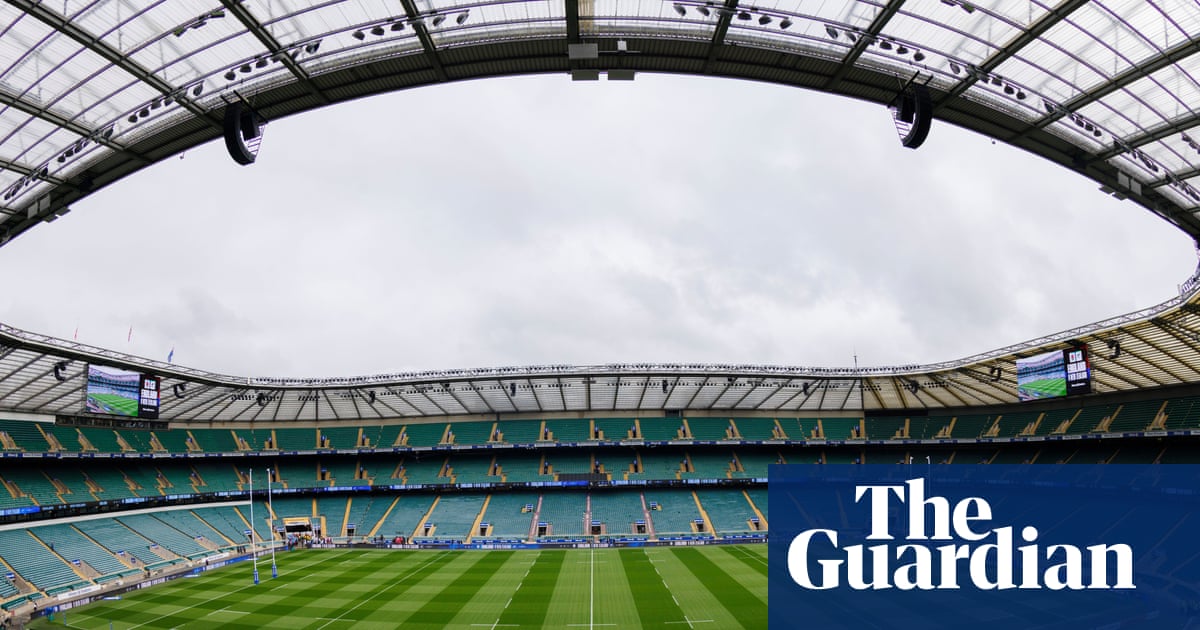 Twickenham crackdown with 24 fines for ‘public urination’ after England v Wales
