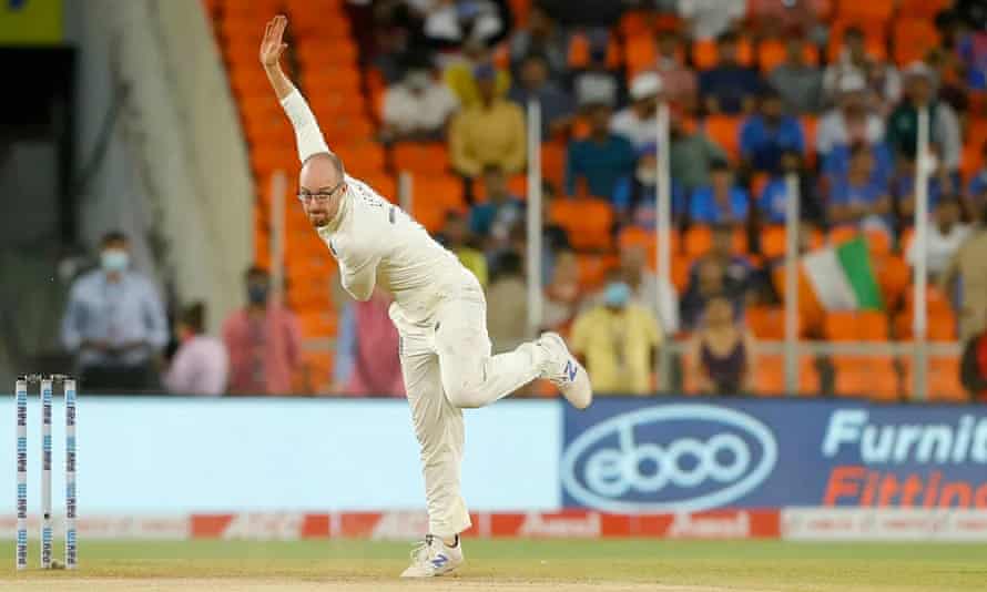 Jack Leach bowls.