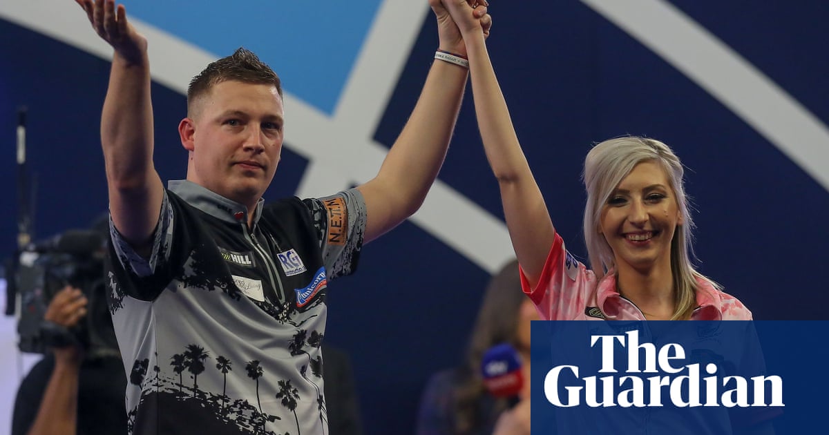 Fallon Sherrock S Pdc World Darts Run Ended By Chris Dobey Sport