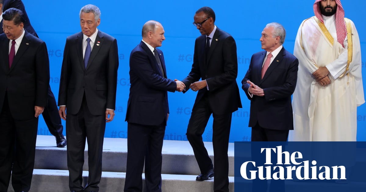 Saudi Crown Prince Sidelined In G20 Family Photo Video